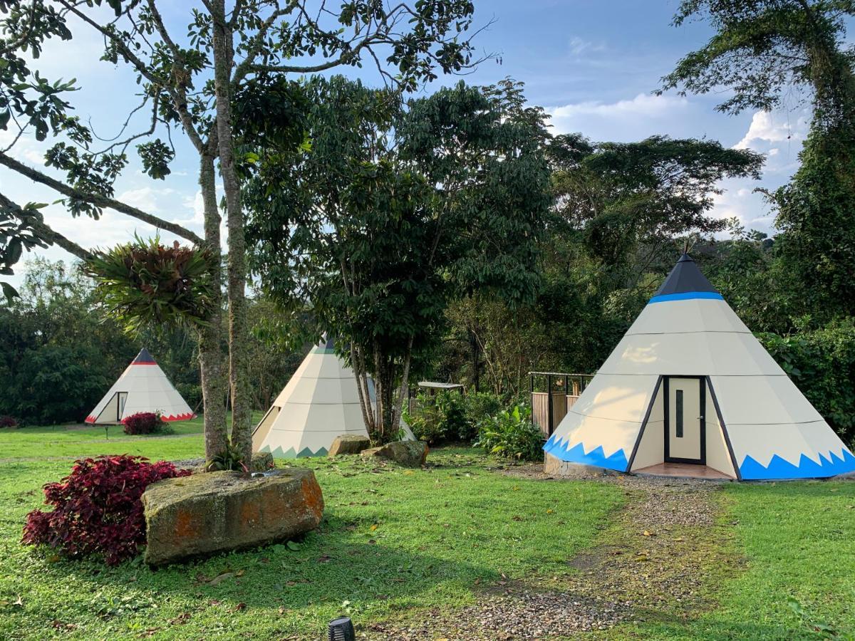 Hotel Refugio Del Bosque Glamping La Mesa  Exterior foto
