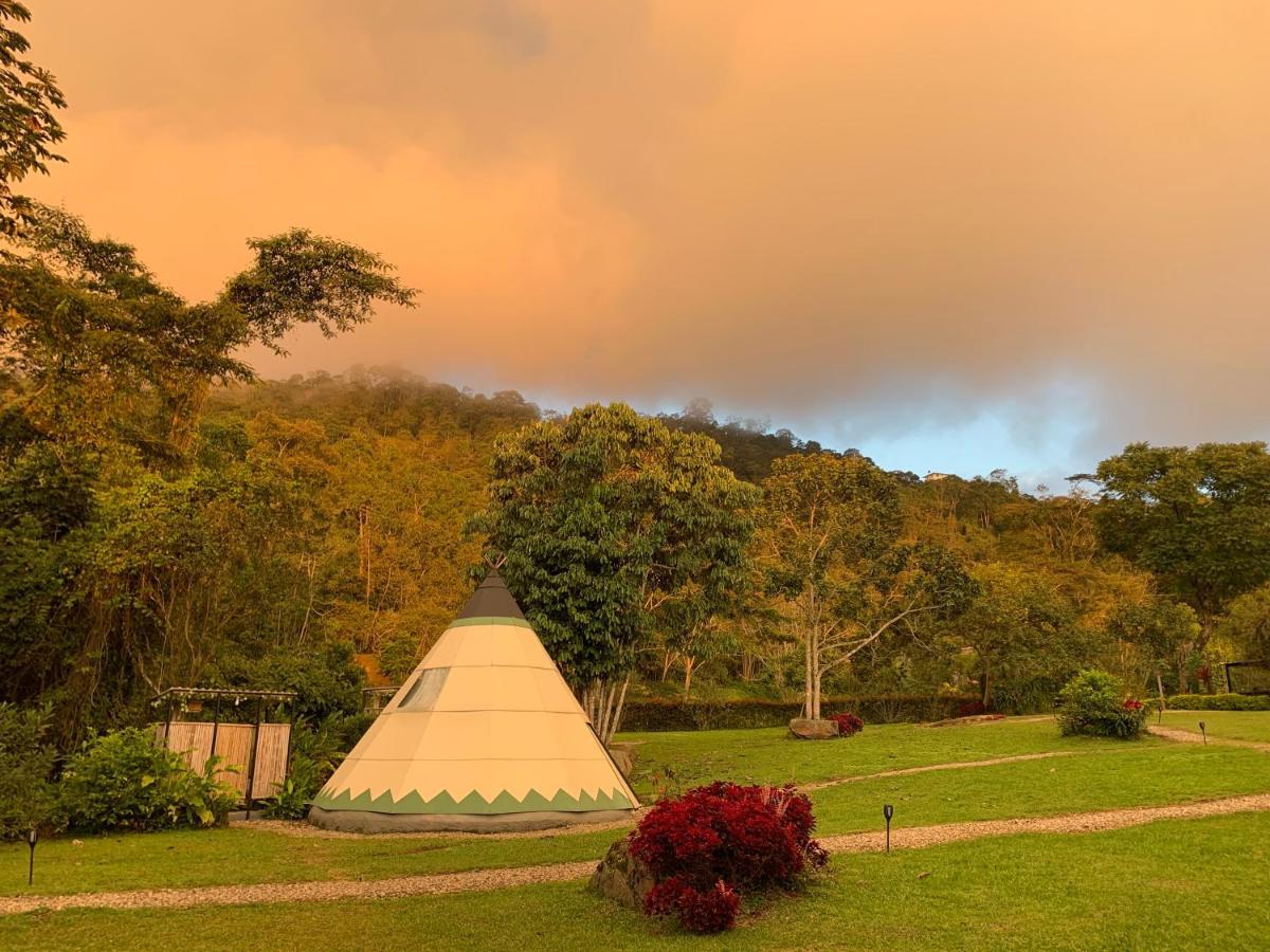 Hotel Refugio Del Bosque Glamping La Mesa  Exterior foto
